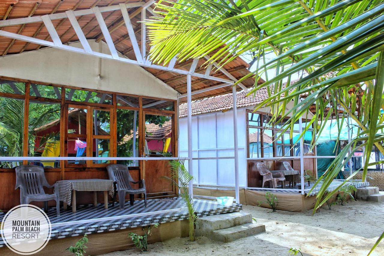 Mountain Palm Patnem Beach Exterior foto